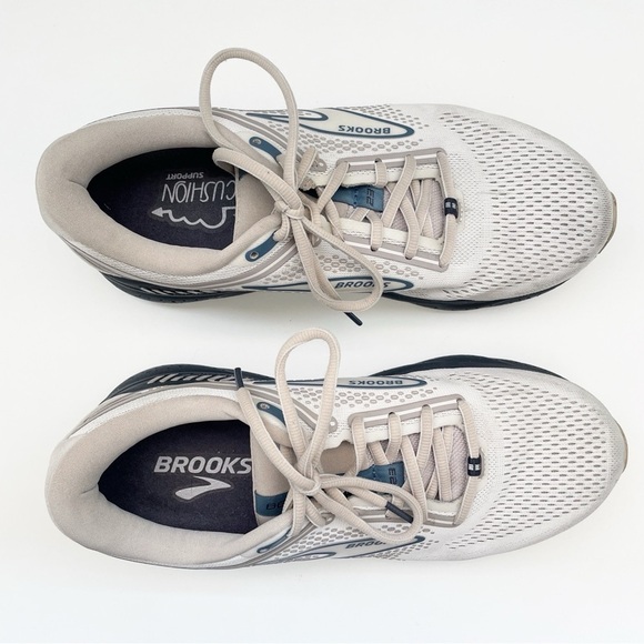 Brooks Beast GTS 23 Men 8 wide Chateau Grey White Sand Blue running gym work out main image 13